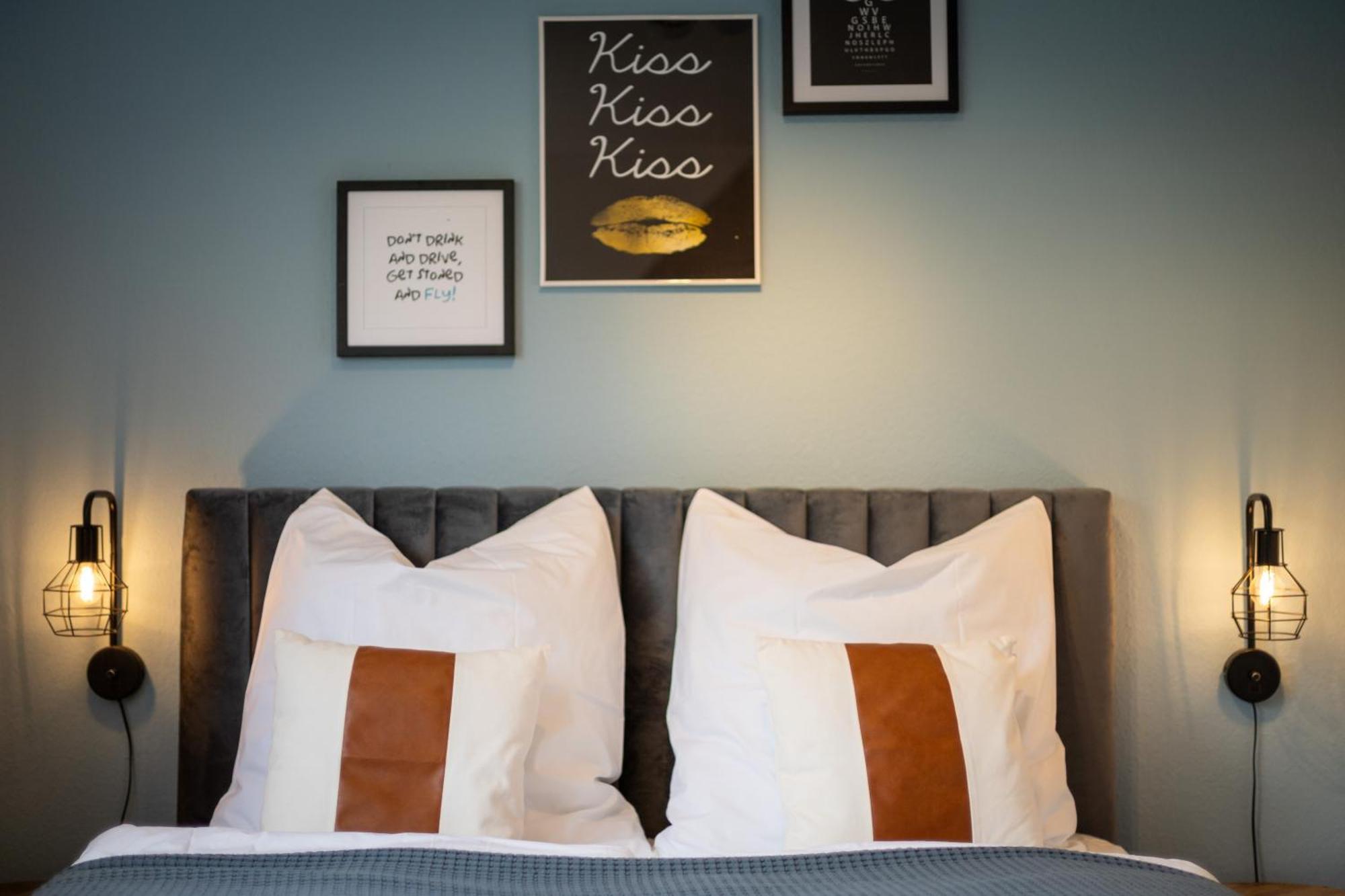 Maracoon - Suite Apartments Essen Messe I Great Location Buitenkant foto